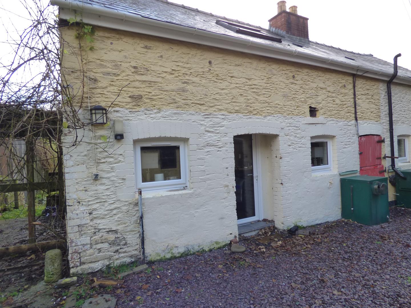 COTTAGE 1